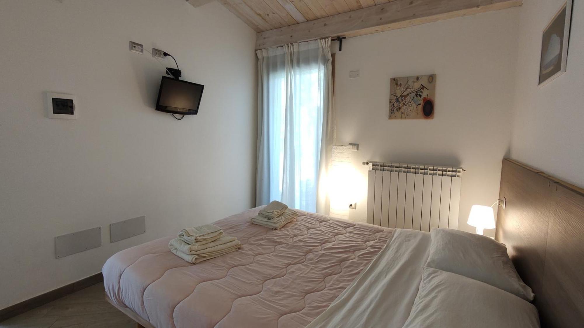 Bed and Breakfast Memento Ossi Екстер'єр фото